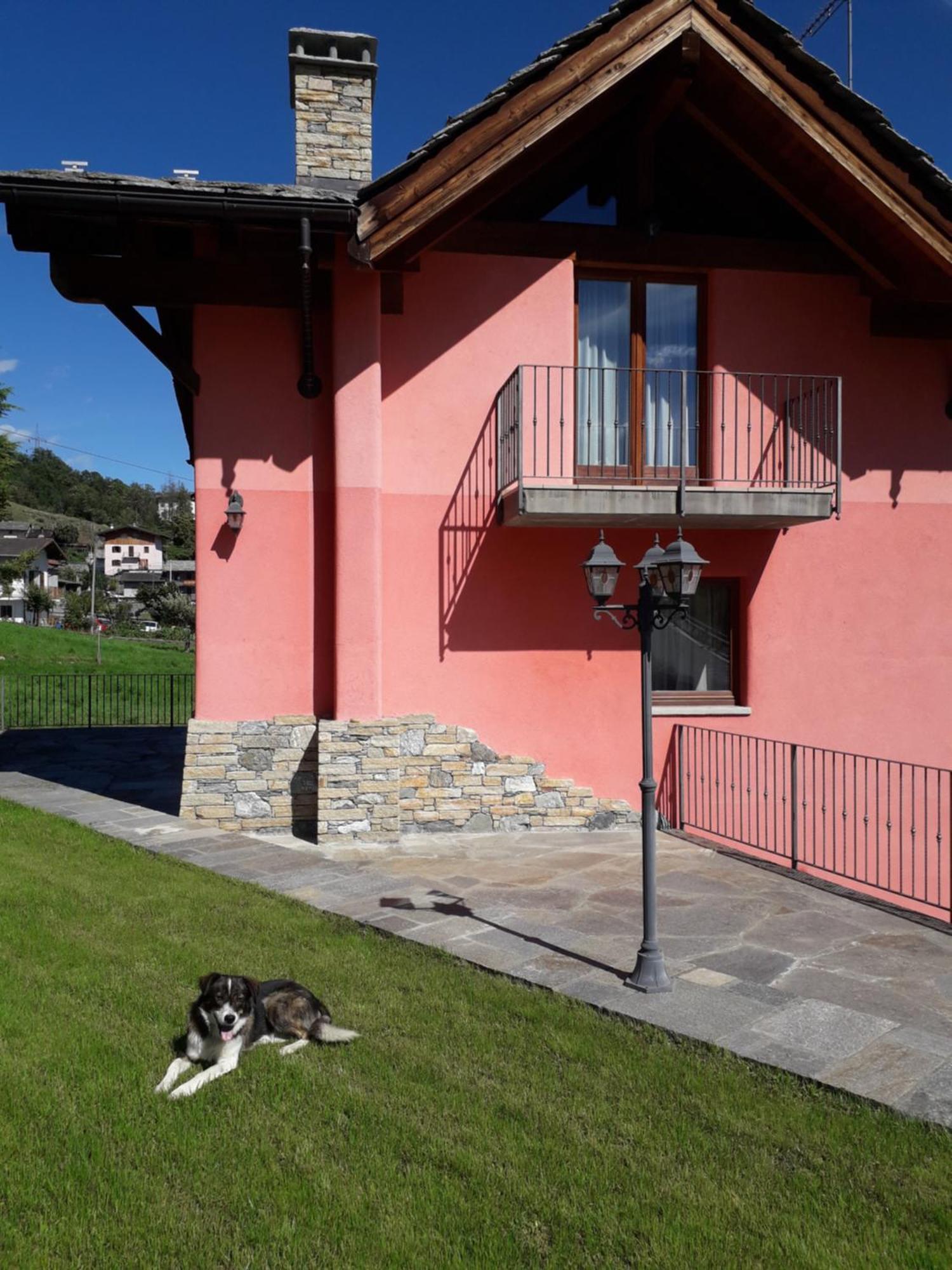 Affittacamere La Magia Dei Colori Verrayes Exterior photo