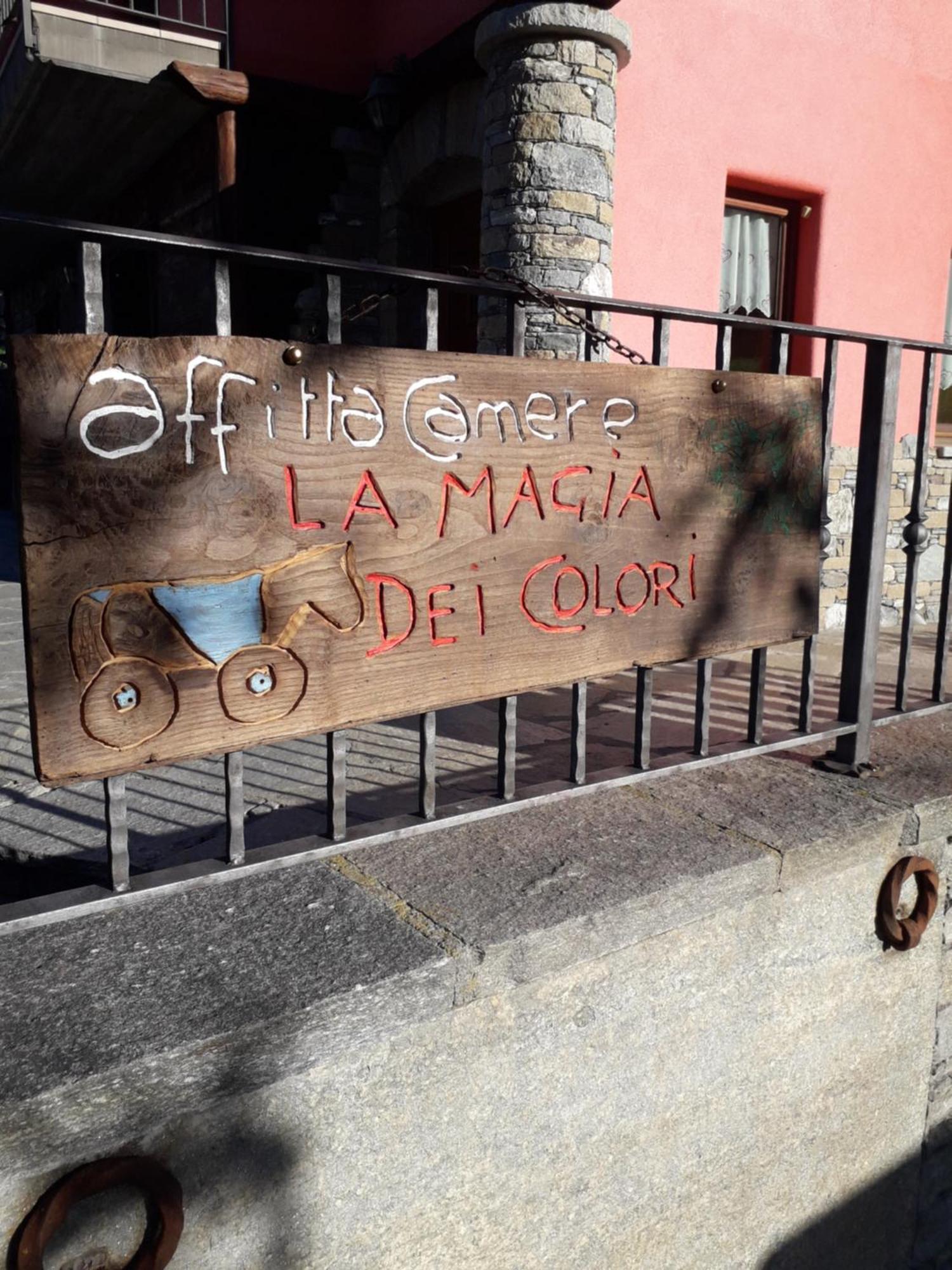 Affittacamere La Magia Dei Colori Verrayes Exterior photo